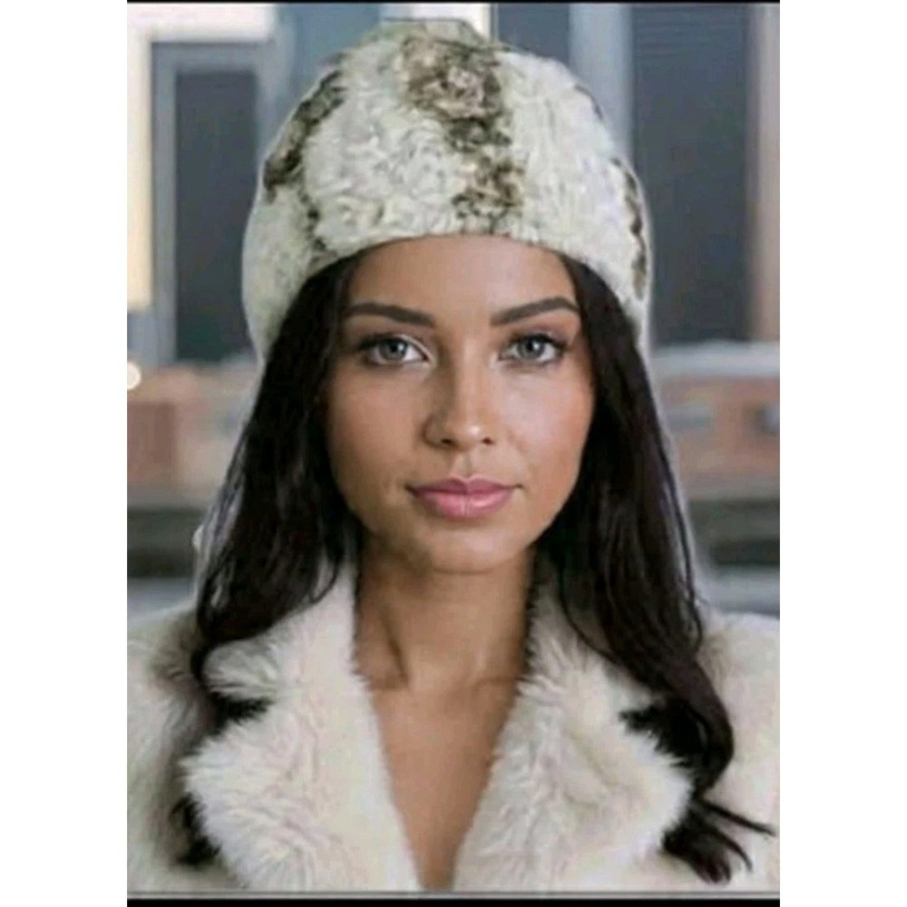Vintage Chinchilla Fur Crossack Hat size medium